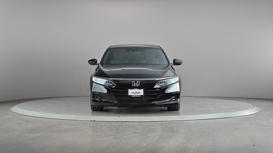 Vehicle photo 3