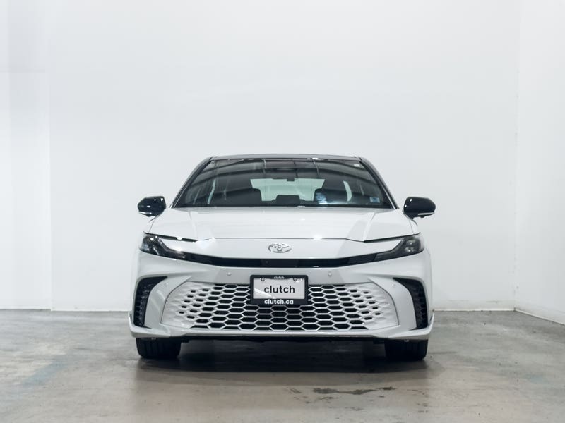 Vehicle photo 2