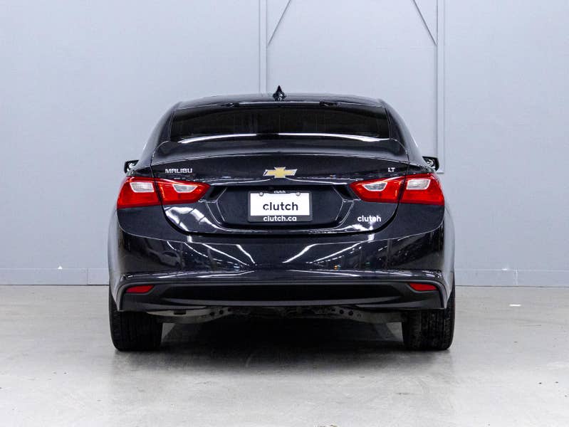 Vehicle photo 4