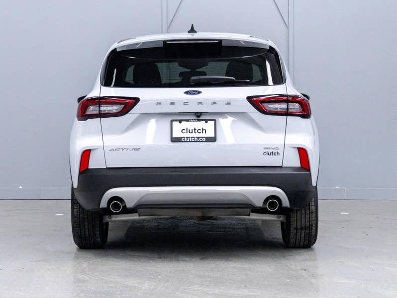 Vehicle photo 4