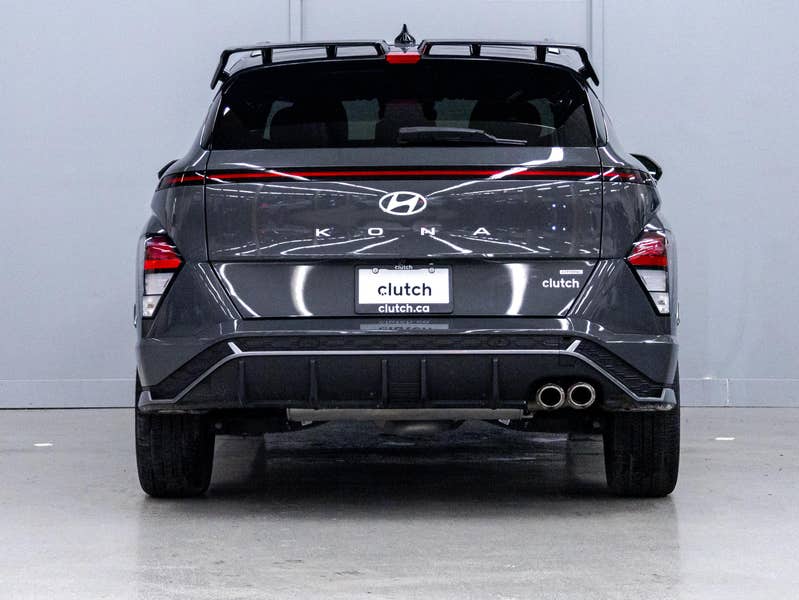 Vehicle photo 4