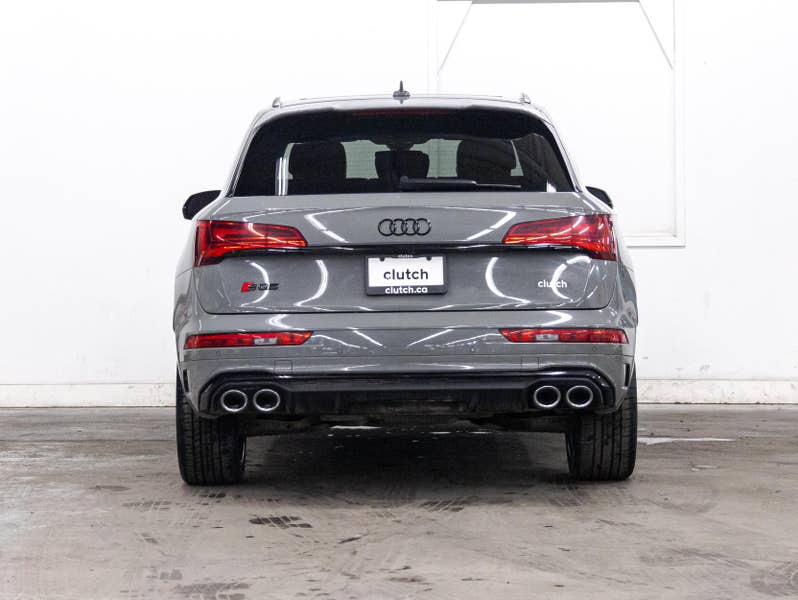 Vehicle photo 4