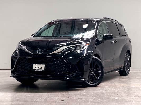 Toyota Sienna XSE Hybrid