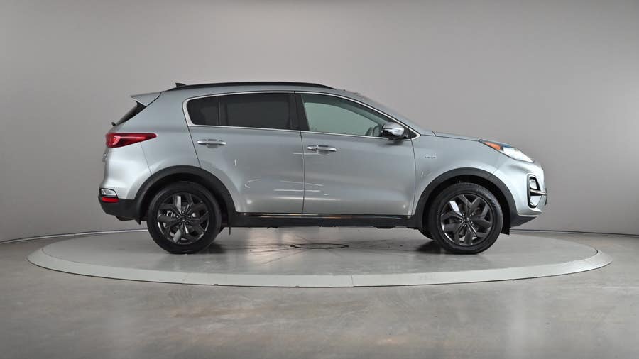 Vehicle photo 4