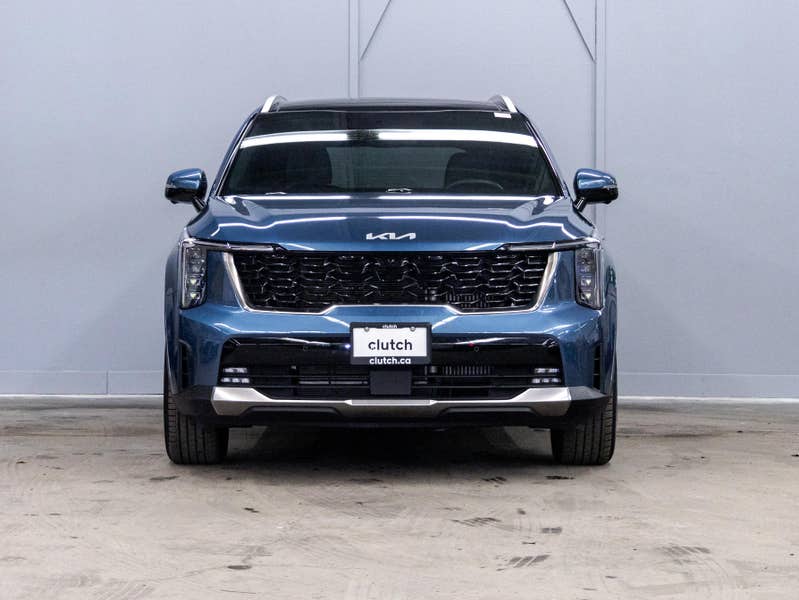 Vehicle photo 2