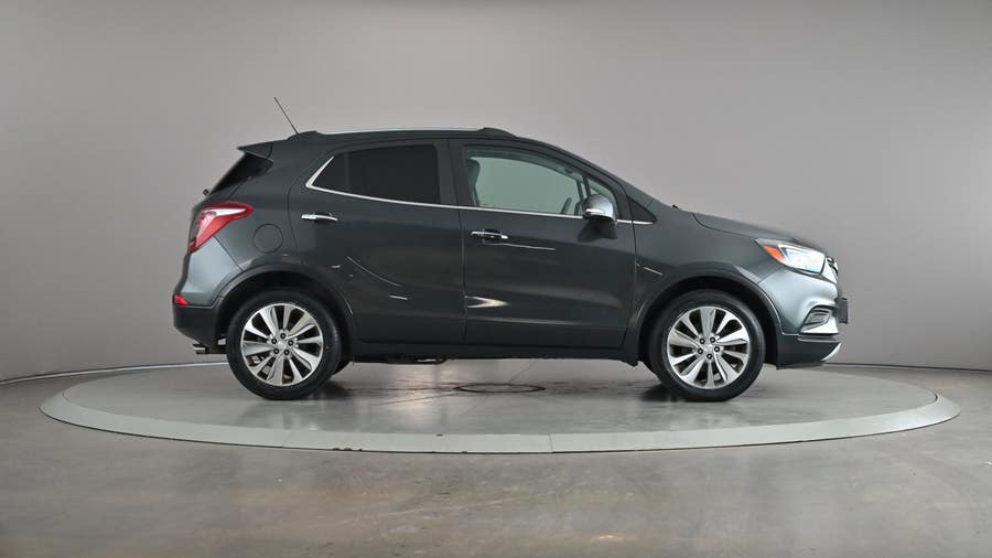 Vehicle photo 4