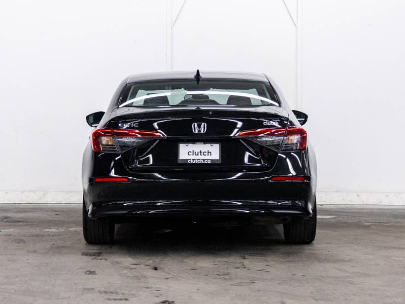 Vehicle photo 4