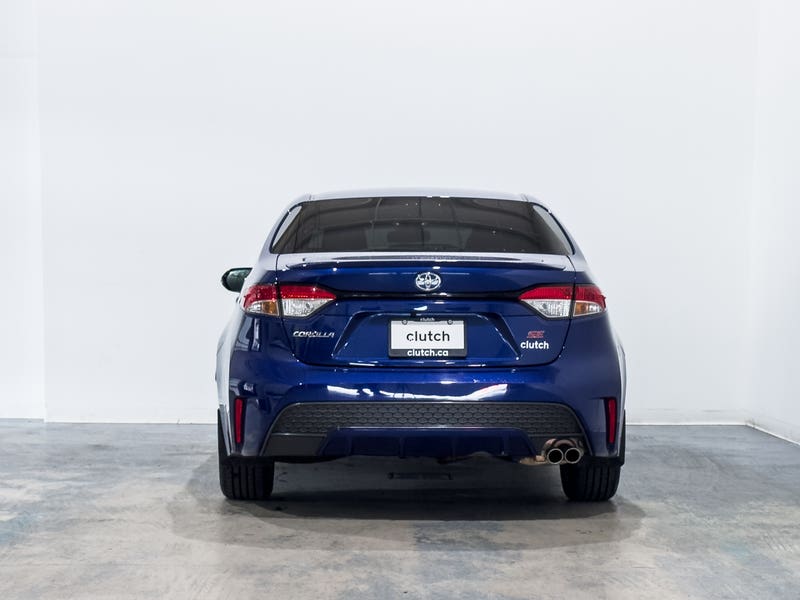 Vehicle photo 4