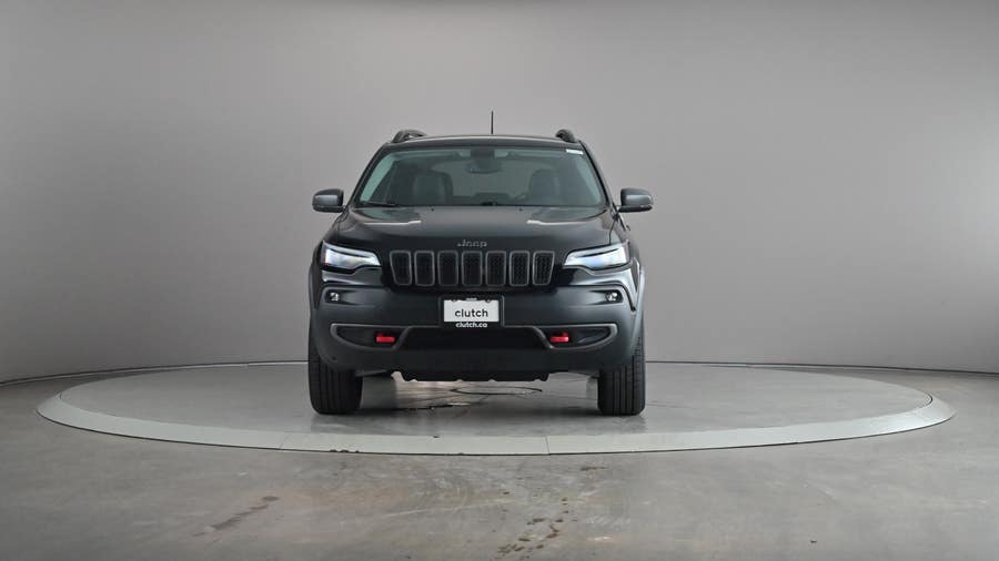 Vehicle photo 3