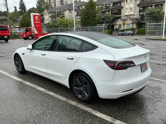 Tesla Model 3 RWD