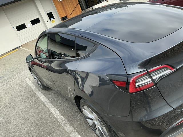 Tesla Model Y RWD