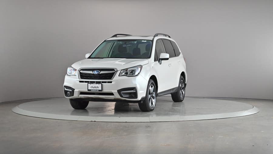 Vehicle photo 2