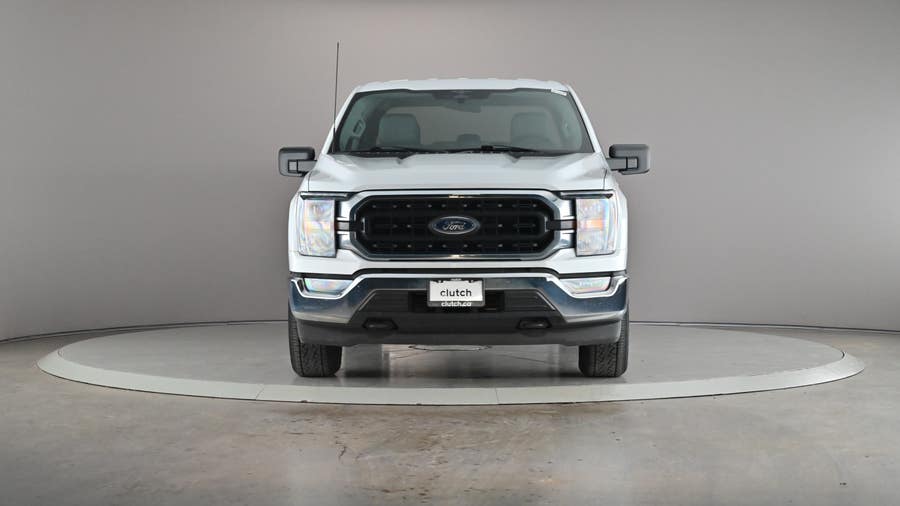 Vehicle photo 3