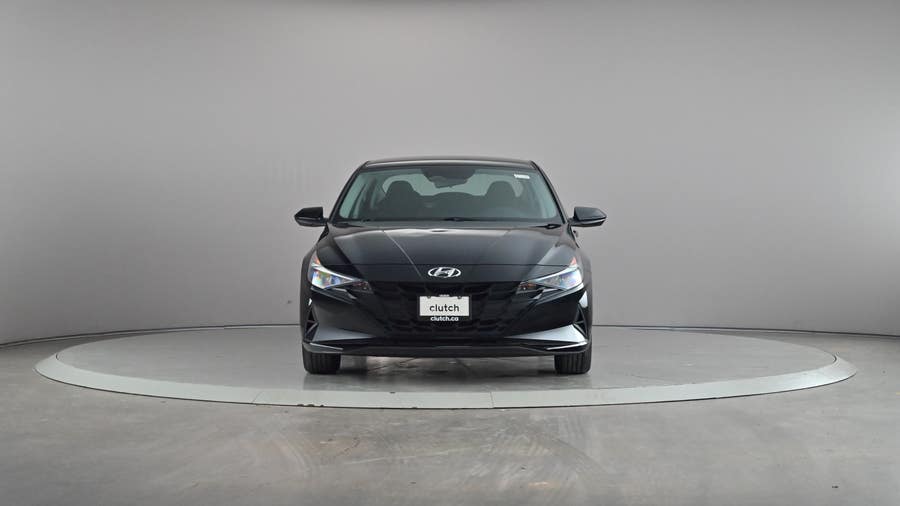 Vehicle photo 3