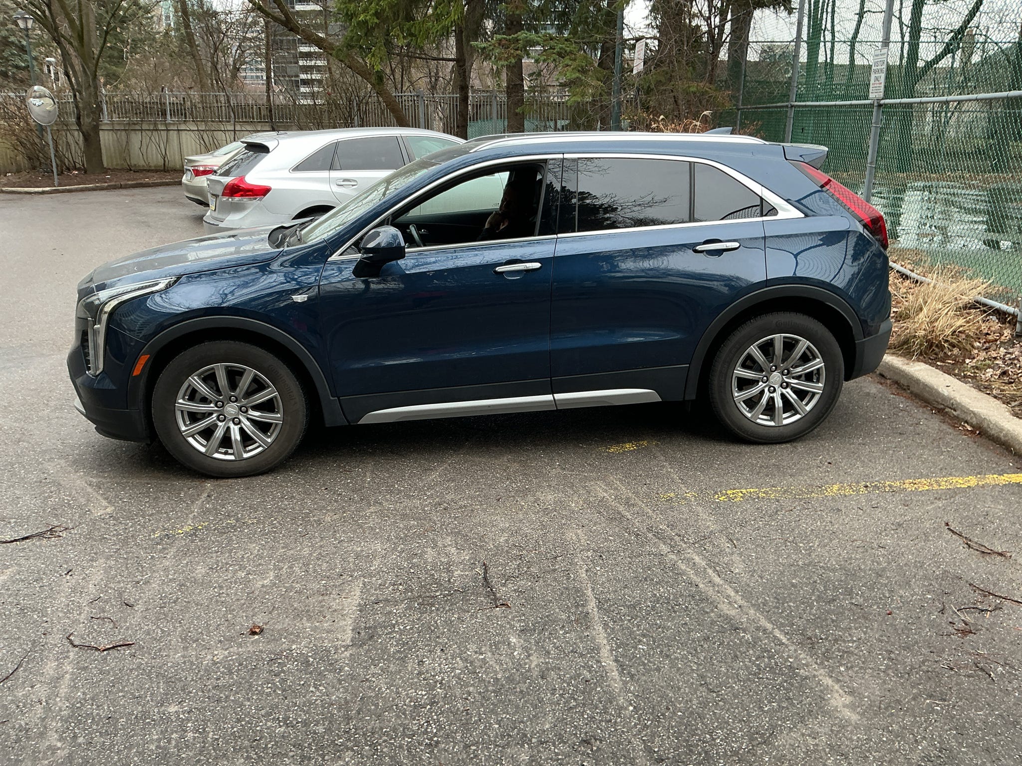 2019 Cadillac XT4 Premium Luxury AWD