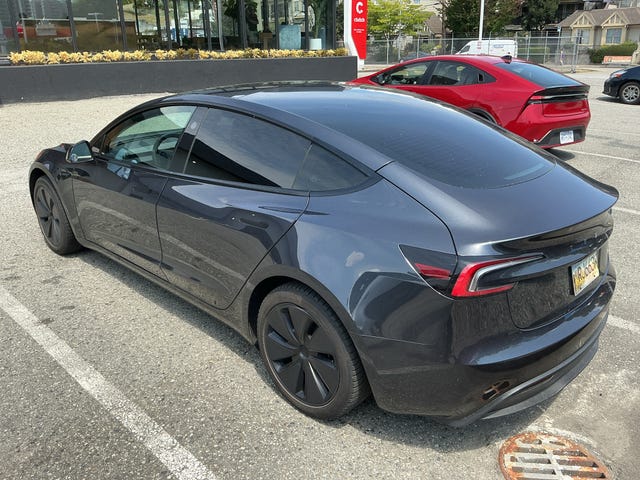 Tesla Model 3 RWD