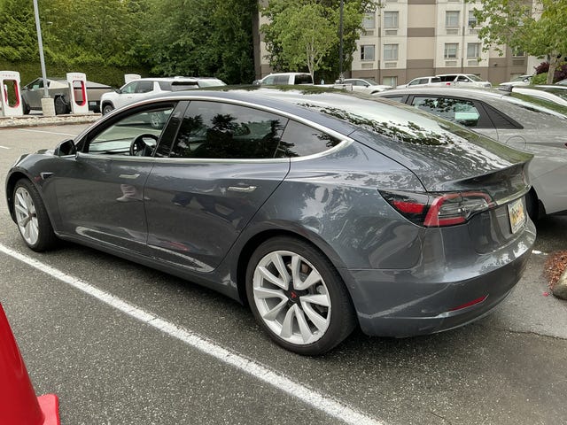 Tesla Model 3 Long Range