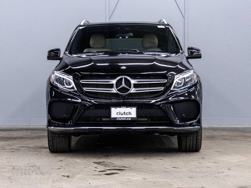 Vehicle photo 2