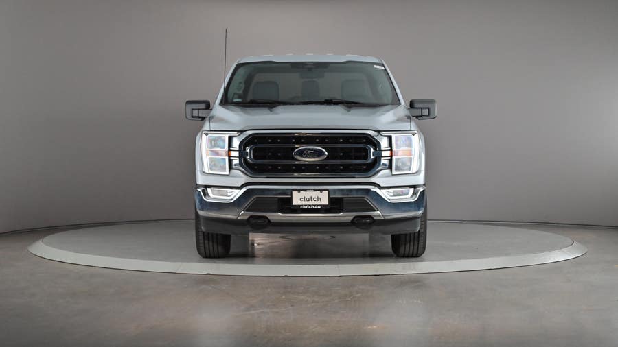 Vehicle photo 3