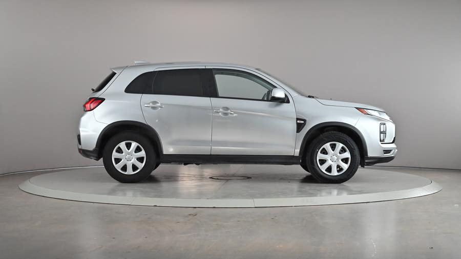 Vehicle photo 4