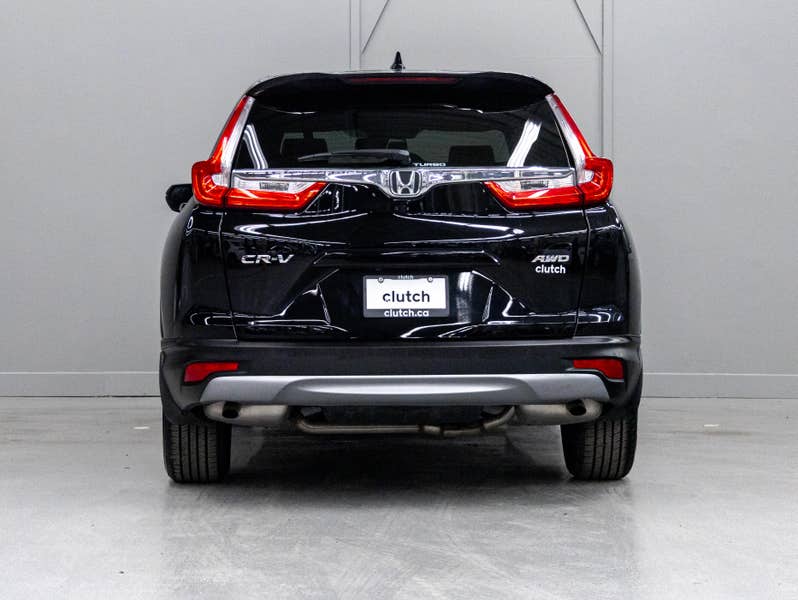Vehicle photo 4