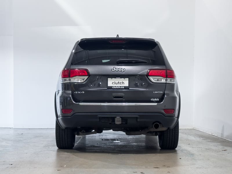Vehicle photo 4