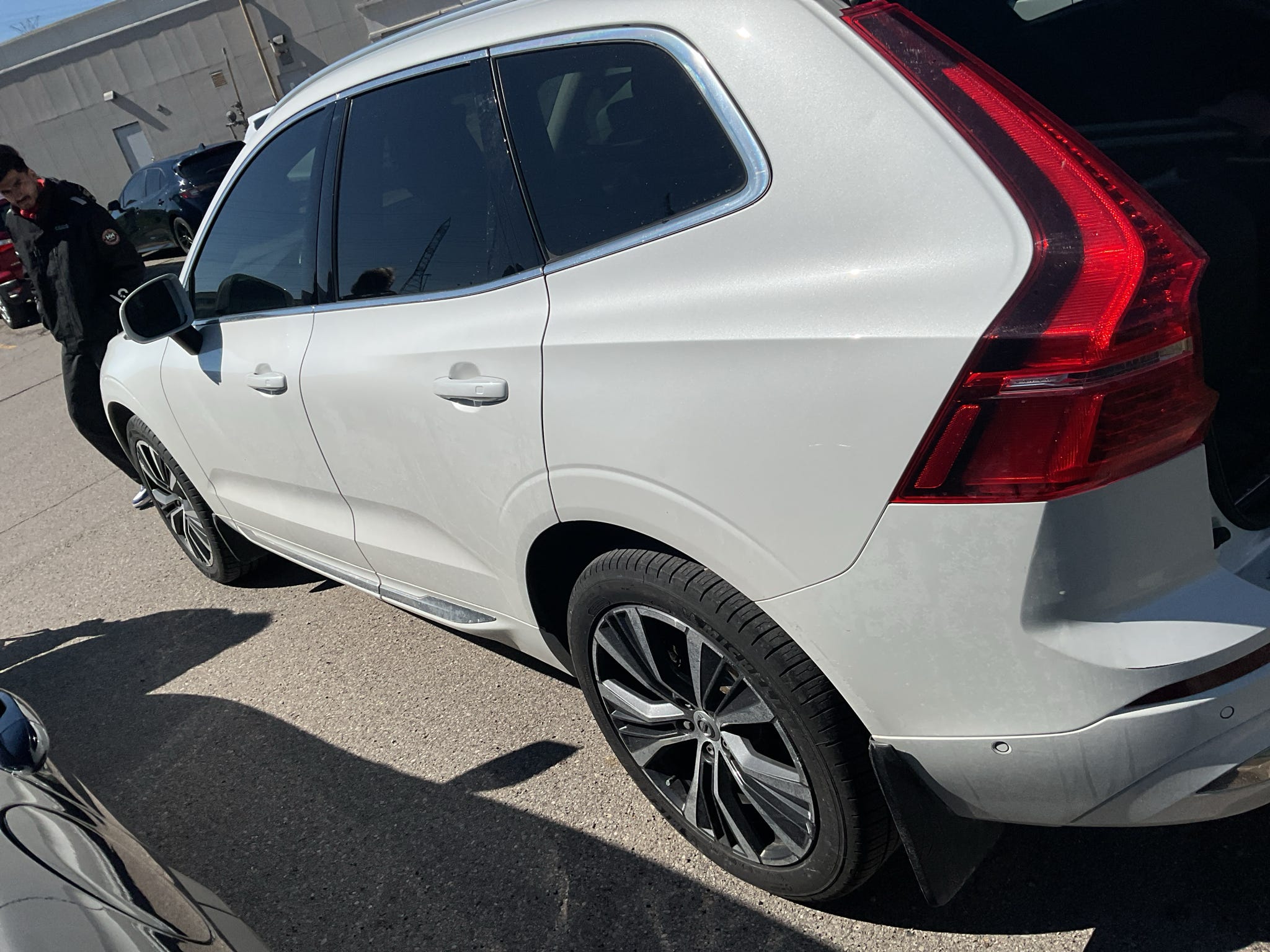 2022 Volvo XC60 B6 Inscription AWD