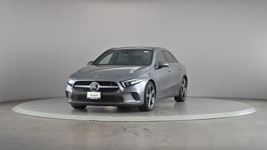 Vehicle photo 2