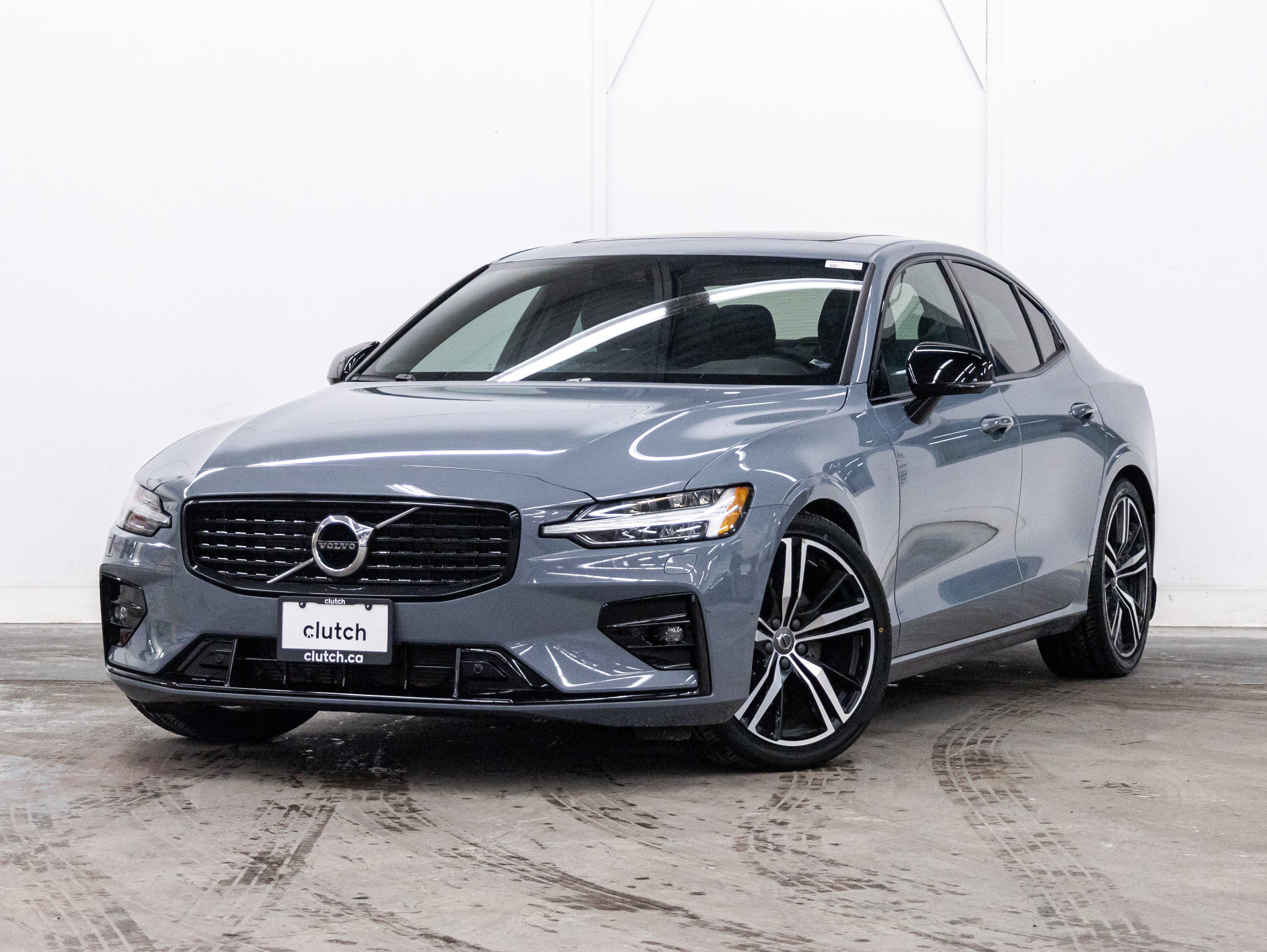 2022 Volvo S60
