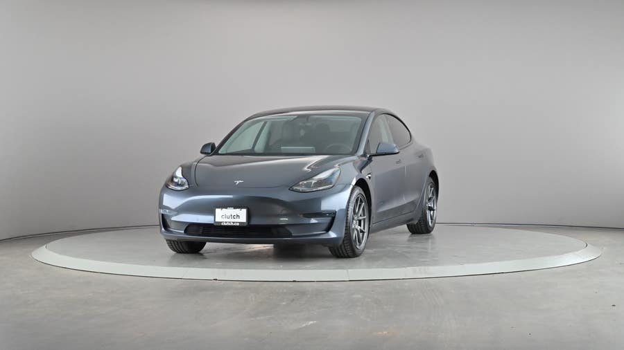 Vehicle photo 2