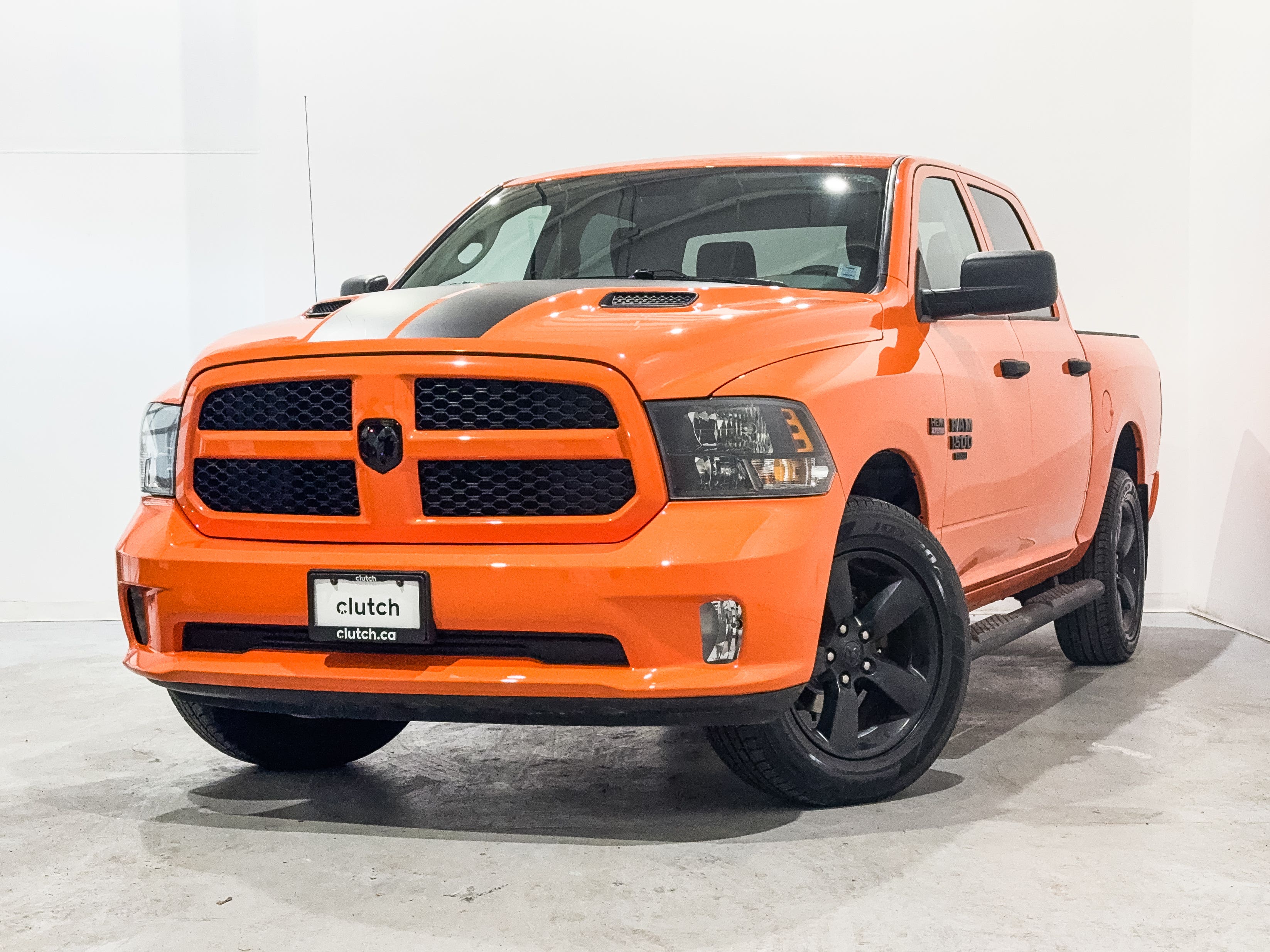 2019 RAM 1500 Classic Express Crew Cab 4WD