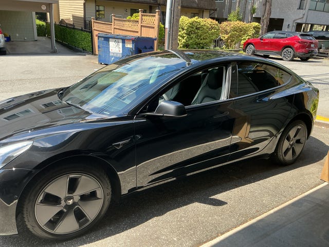Tesla Model 3 RWD