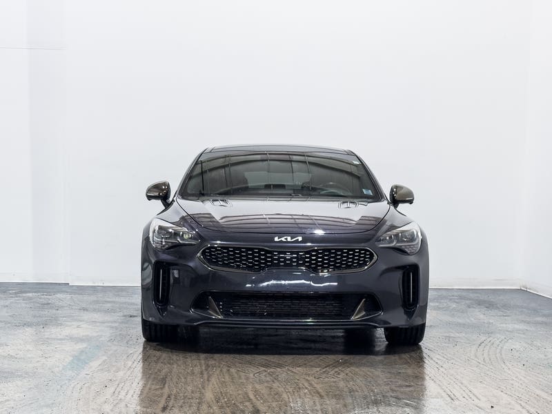 Vehicle photo 2