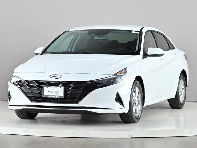 Hyundai Elantra essential IVT