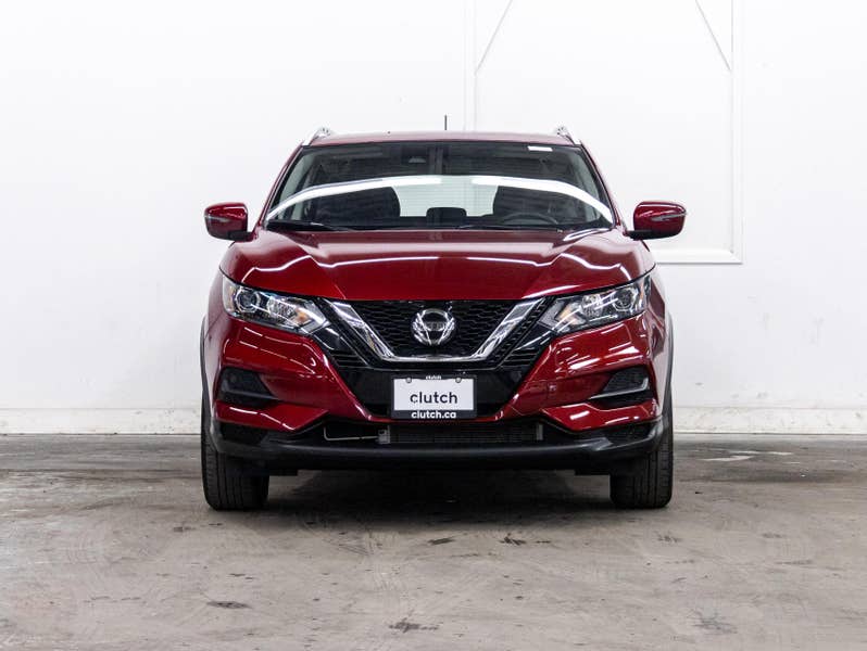 Vehicle photo 2