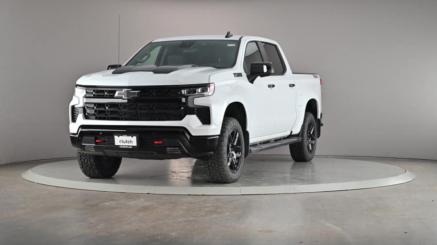 Vehicle photo 2