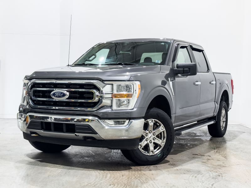 Vehicle photo 1