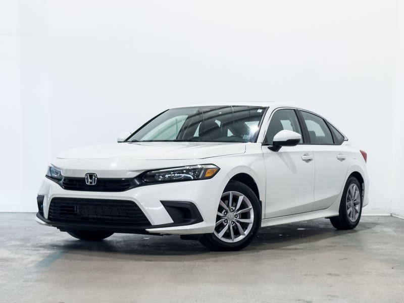 Vehicle photo 1