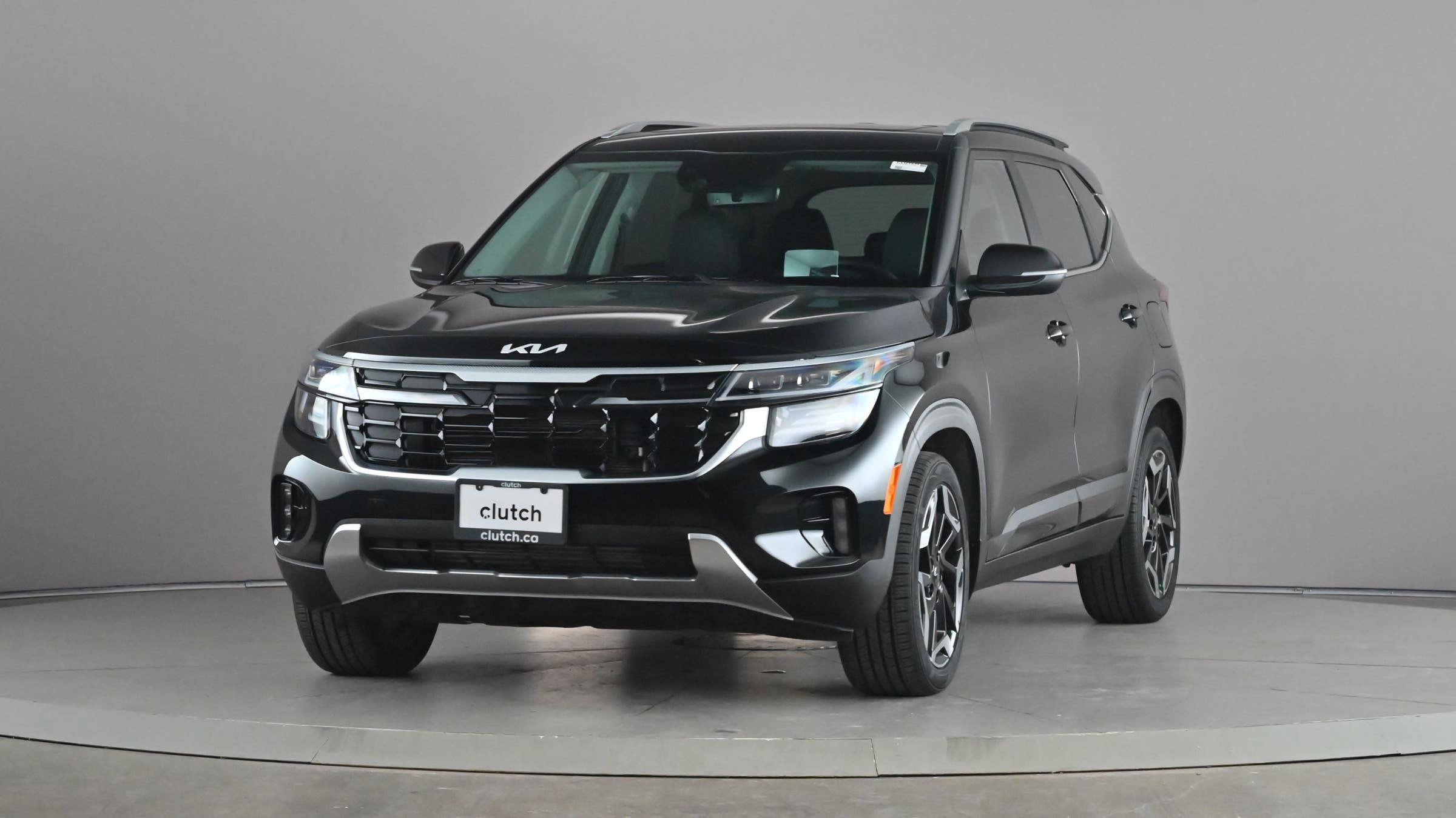 2024 Kia Seltos SX Turbo w/Black Interior
