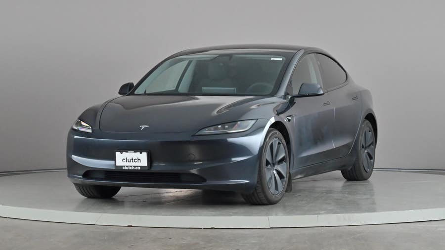Vehicle photo 1