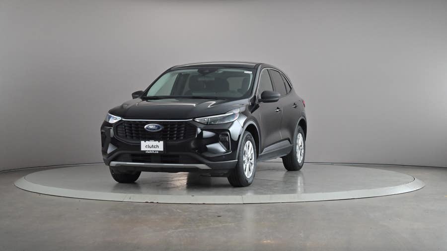 Vehicle photo 2