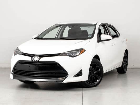 Toyota Corolla LE