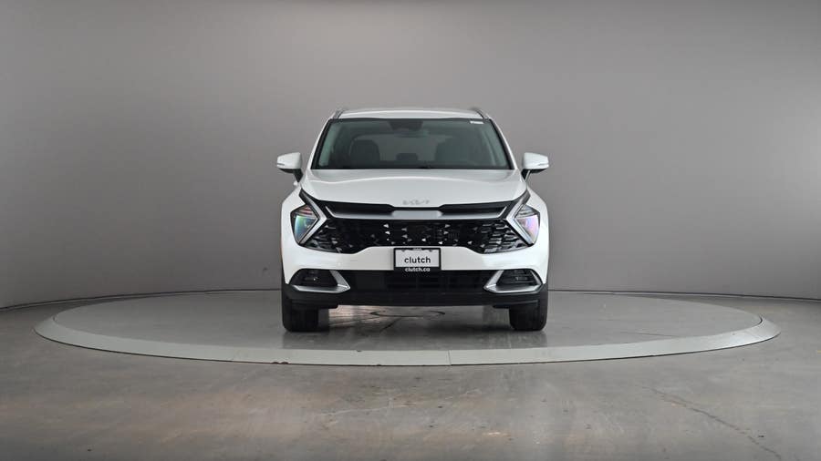 Vehicle photo 3