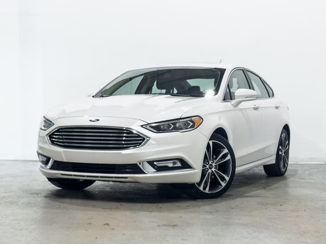 White 2018 Ford Fusion