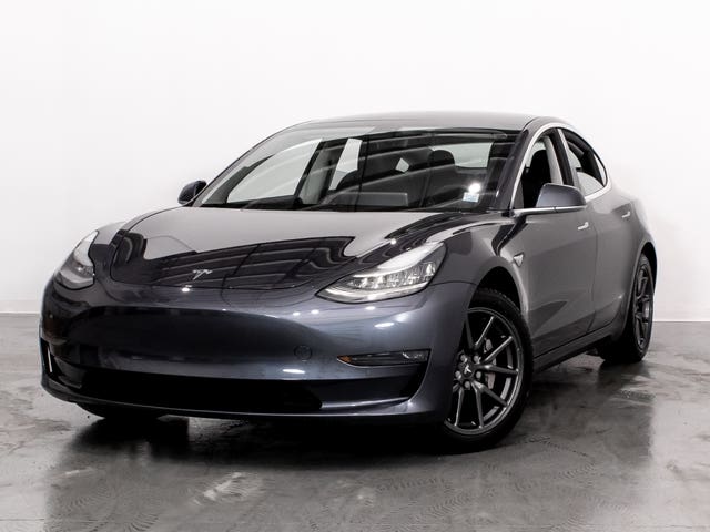 Tesla Model 3 Long Range