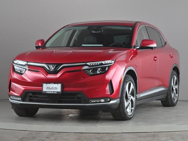 2023 VinFast VF 8