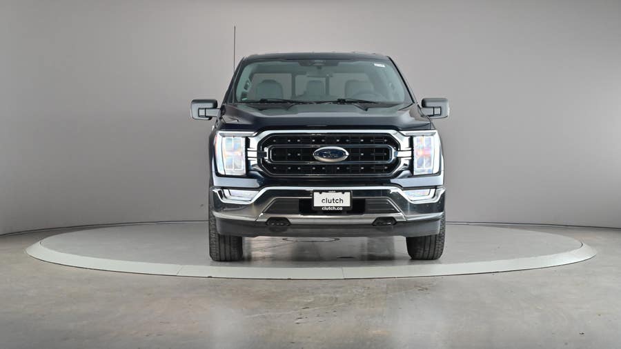 Vehicle photo 3