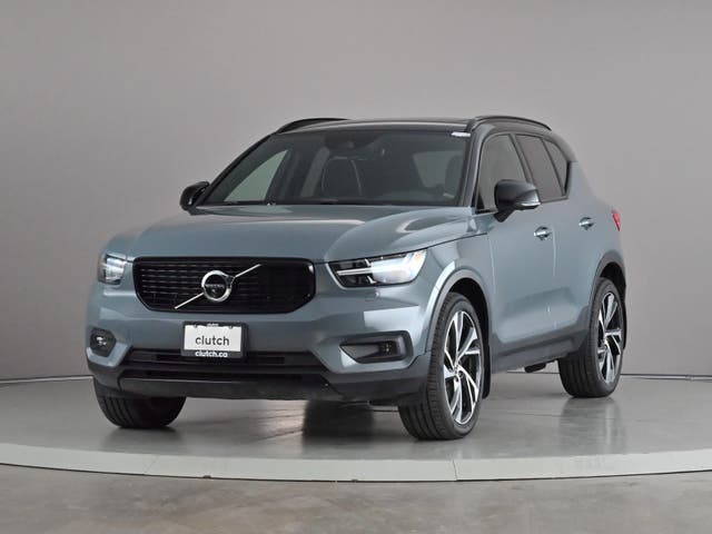2022 Volvo XC40