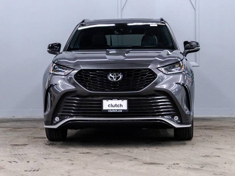 Vehicle photo 2