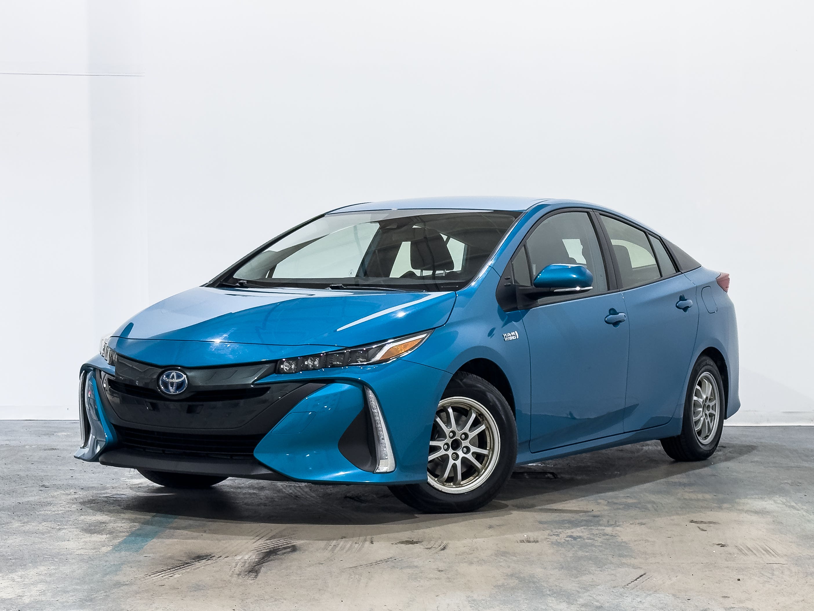 Blue 2022 Toyota Prius Prime Hatchback  Automatic